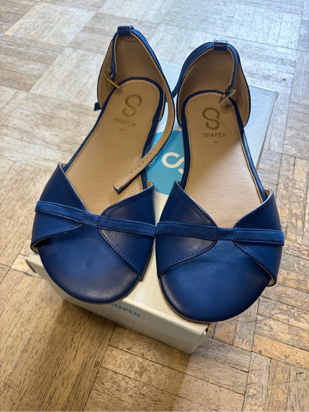 Shapen Blue Flat Dress Shoes